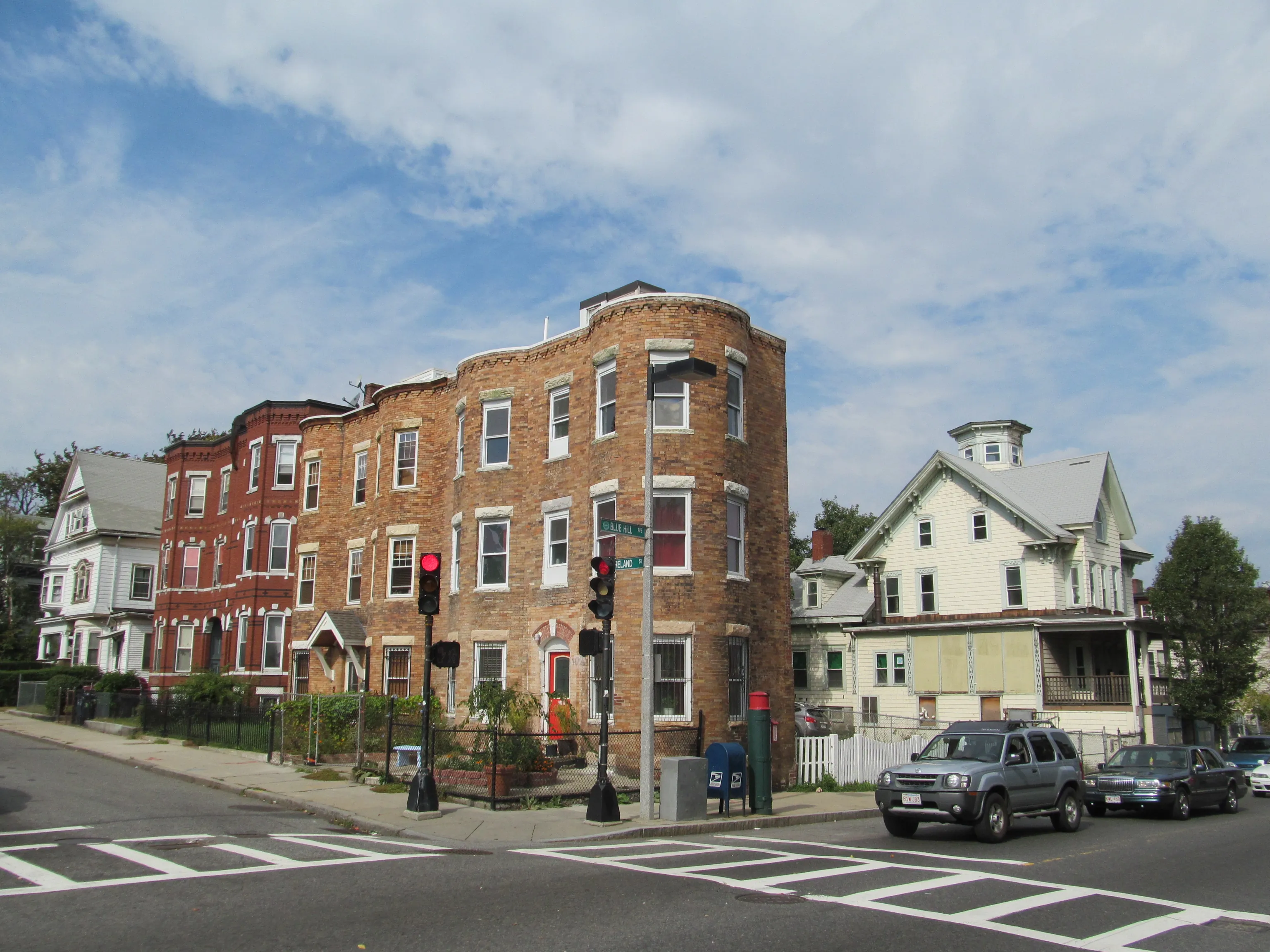 a picture of roxbury, ma at the moreland street service area